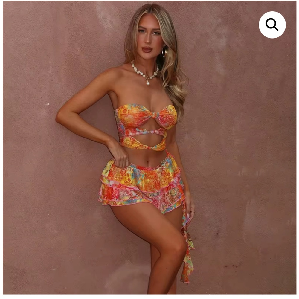 Outcast Multicolor Ruffled Two-Piece Set - Picture 4 of 6